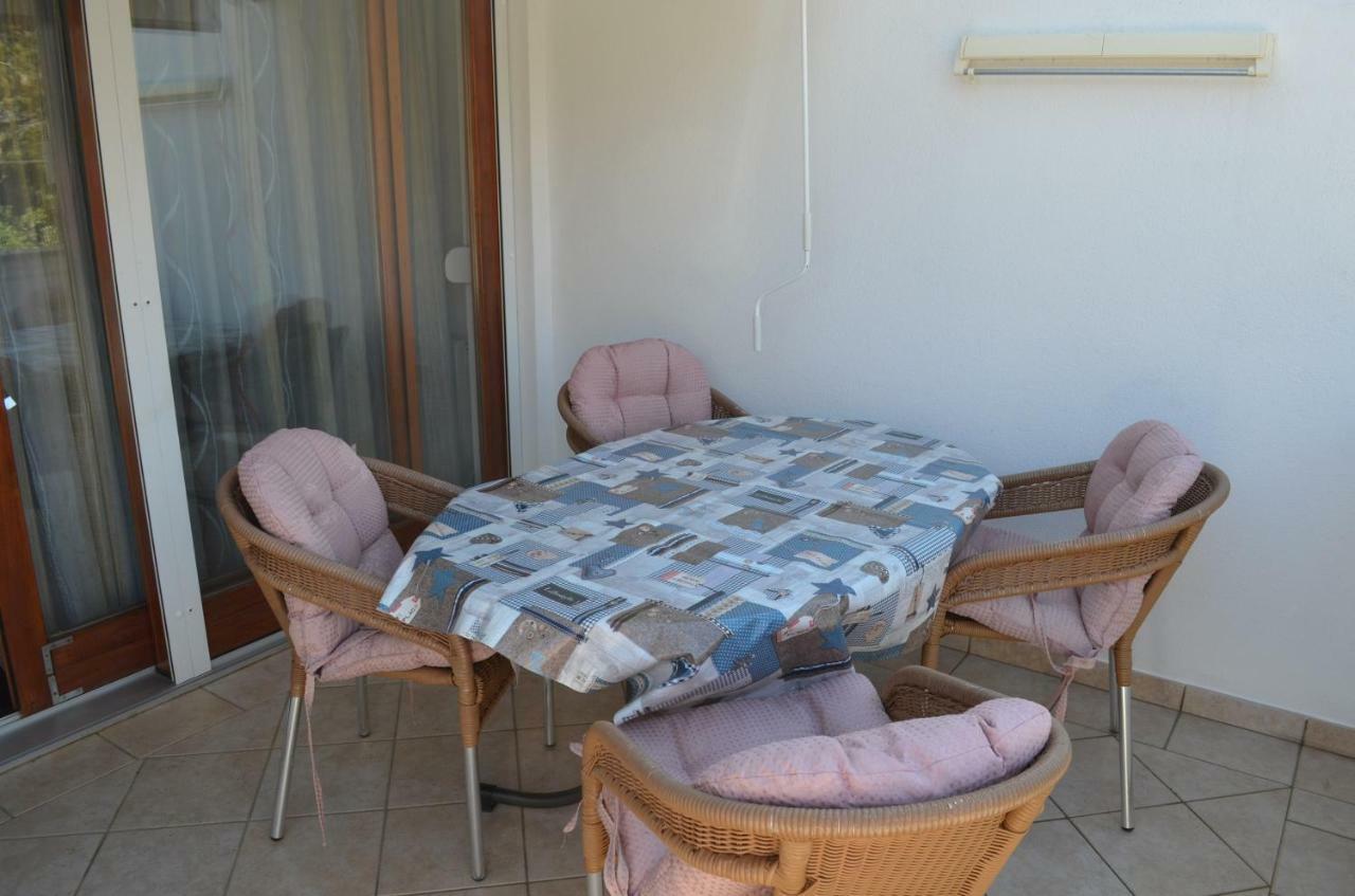 Apartments Kricin 14 Baska  Luaran gambar